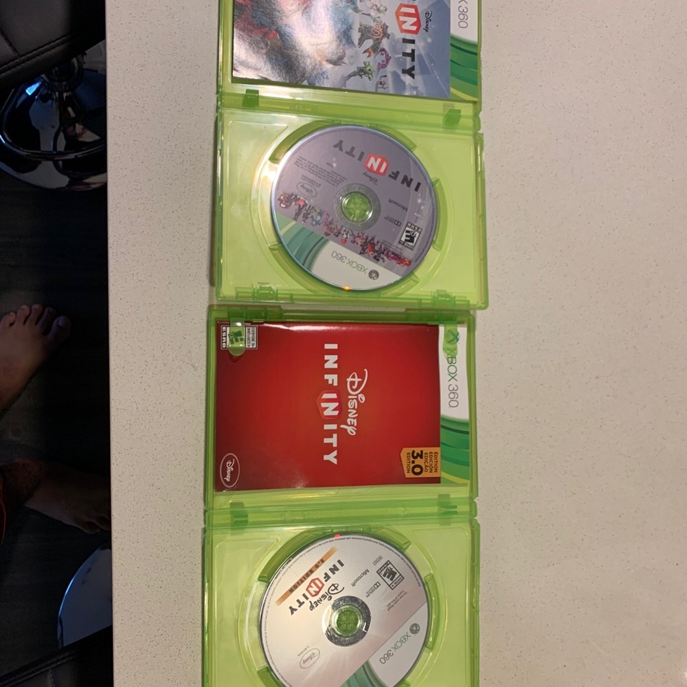 Xbox 360 games.Disney Infinity 3.0 and 1.0. - Picture 3 of 3